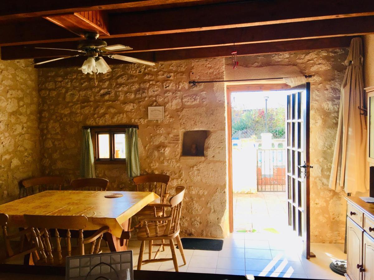 Les Granges Villa Les Lèves-et-Thoumeyragues Exterior foto